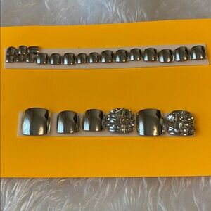 Silver Press-On Toe Nails with Rhinestones